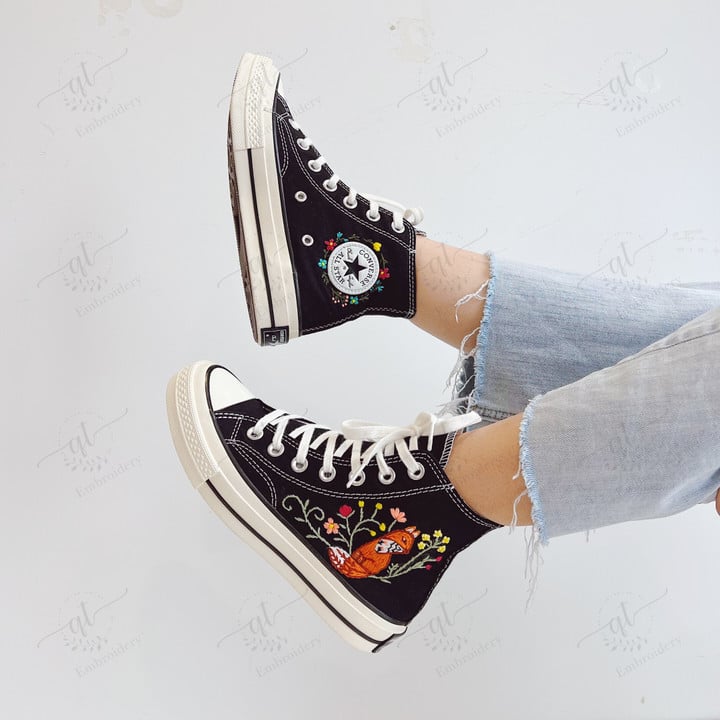 Fox and Flower Embroidery Converse Chuck Taylor, Embroidered Floral FoxConverse Shoes, Embroidered Converse Custom, Personalized Embroidered Sneakers