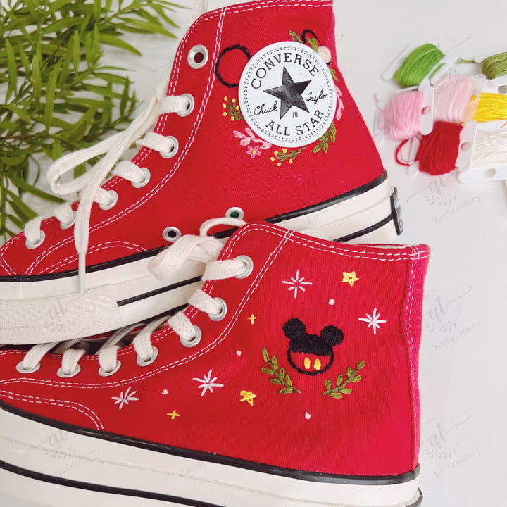 Mickey and Minnie Mouse Embroidery Converse Chuck Taylor, Embroidered Disney Mickey Converse Shoes, Embroidered Converse Custom, Personalized Embroidered Sneakers