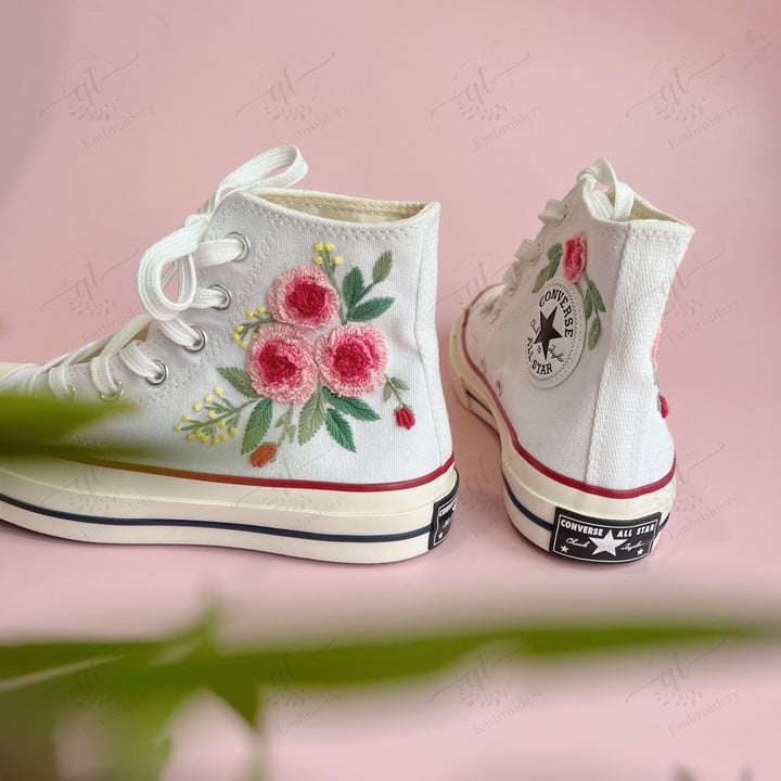 3D Rose Custom Embroidery Converse Chuck Taylor, Embroidered 3D Flower Converse Shoes, Embroidered Converse Custom, Personalized Embroidered Sneakers