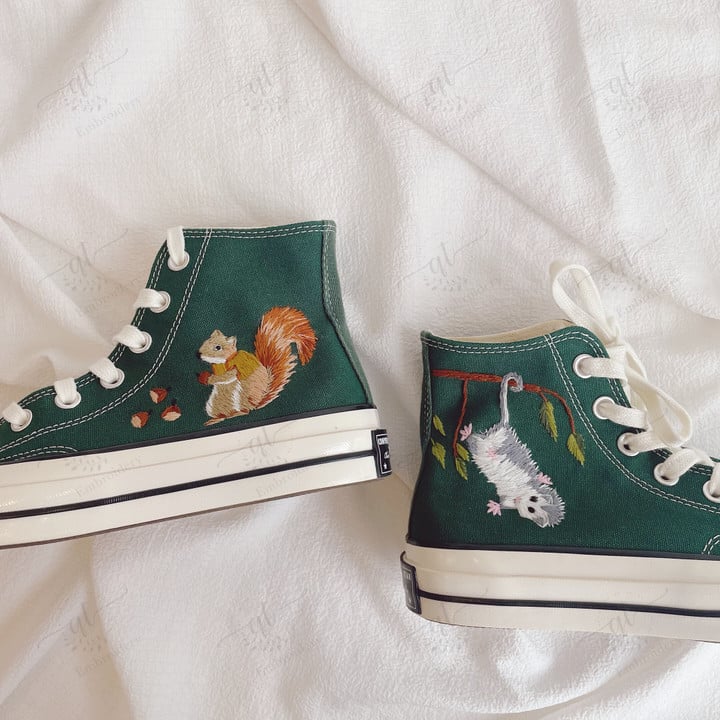 Personalize Paint Possum squirrel Shoes, Converse Chuck Taylor High Top, Possom squirrel Paint Converse, Custom Hand Paint Converse