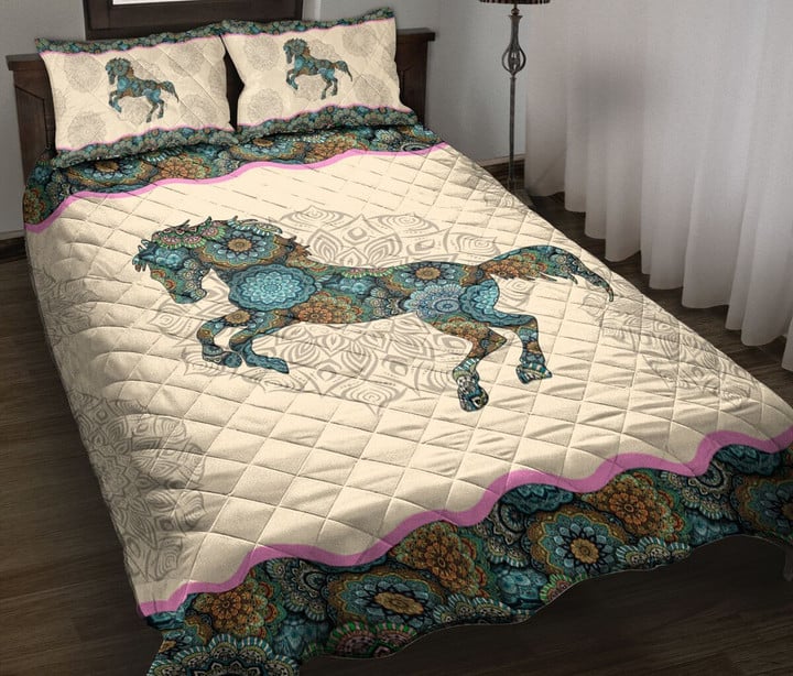 THE5027 horse Quilt Bed Set