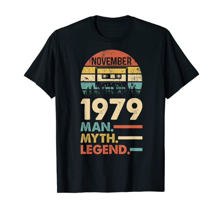 November 1979 Vintage 1979 40th Birthday 40 years old Gift T-Shirt