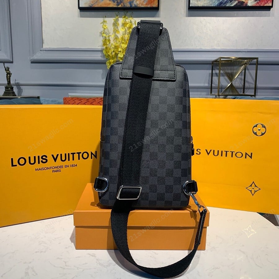 Auth Louis Vuitton Damier Graphite Avenue Sling Bag N41719 Men's