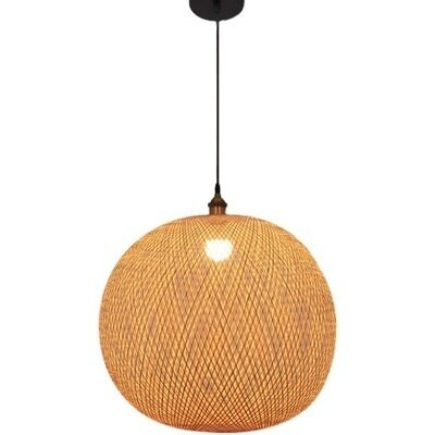 This picture shows a bamboo weaving spherical pendant light.