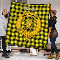Scottish MacLeod of Lewis Modern Clan Tartan Quilt - Crest Gold Style Scottish Plaid Tartan Plaid