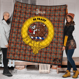 Scottish Innes Ancient Clan Tartan Quilt - Crest Gold Style Scottish Plaid Tartan Plaid