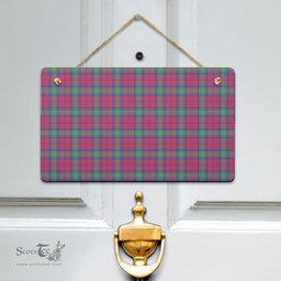 Scottish Lindsay Ancient Clan Tartan Door Sign - Classic Scottish Plaid Tartan Plaid