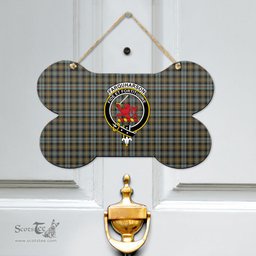 Scottish Farquharson Weathered Clan Tartan Door Sign - Crest Classic Scottish Plaid Tartan Plaid