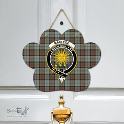 Scottish MacLeod of Harris Weathered Clan Tartan Door Sign - Crest Classic Scottish Plaid Tartan Plaid