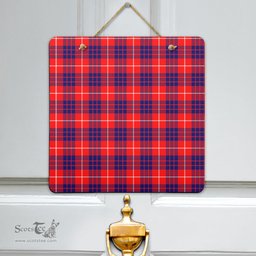 Scottish Hamilton Modern Clan Tartan Door Sign - Classic Scottish Plaid Tartan Plaid