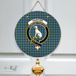Scottish Hunter Ancient Clan Tartan Door Sign - Crest Classic Scottish Plaid Tartan Plaid