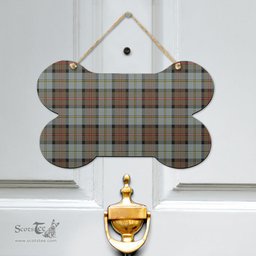 Scottish MacLeod of Harris Weathered Clan Tartan Door Sign - Classic Scottish Plaid Tartan Plaid