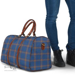 Scottish MacLaine of Loch Buie Hunting Ancient Clan Tartan Travel Bag - Classic Scottish Plaid Tartan Plaid