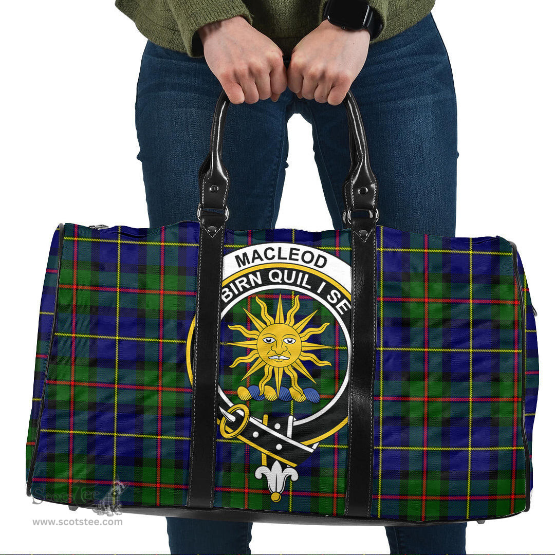 Scottish MacLeod of Harris Modern Clan Tartan Travel Bag - Crest Classic Scottish Plaid Tartan Plaid