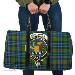 Scottish Newlands of Lauriston Clan Tartan Travel Bag - Crest Classic Scottish Plaid Tartan Plaid