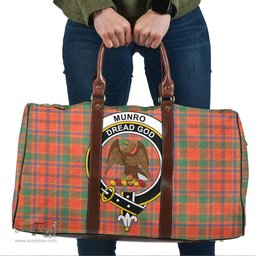Scottish Munro Ancient Clan Tartan Travel Bag - Crest Classic Scottish Plaid Tartan Plaid