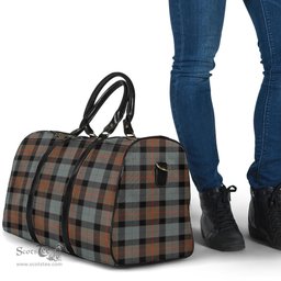 Scottish Gunn Weathered Clan Tartan Travel Bag - Classic Scottish Plaid Tartan Plaid