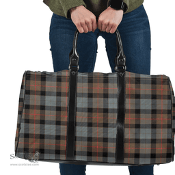 Scottish Gunn Weathered Clan Tartan Travel Bag - Classic Scottish Plaid Tartan Plaid
