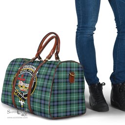 Scottish MacDonald of the Isles Hunting Ancient Clan Tartan Travel Bag - Crest Classic Scottish Plaid Tartan Plaid
