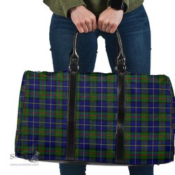 Scottish MacLeod of Harris Modern Clan Tartan Travel Bag - Classic Scottish Plaid Tartan Plaid