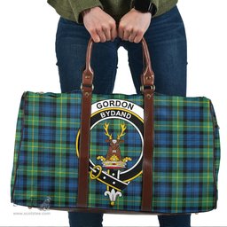 Scottish Gordon Ancient Clan Tartan Travel Bag - Crest Classic Scottish Plaid Tartan Plaid