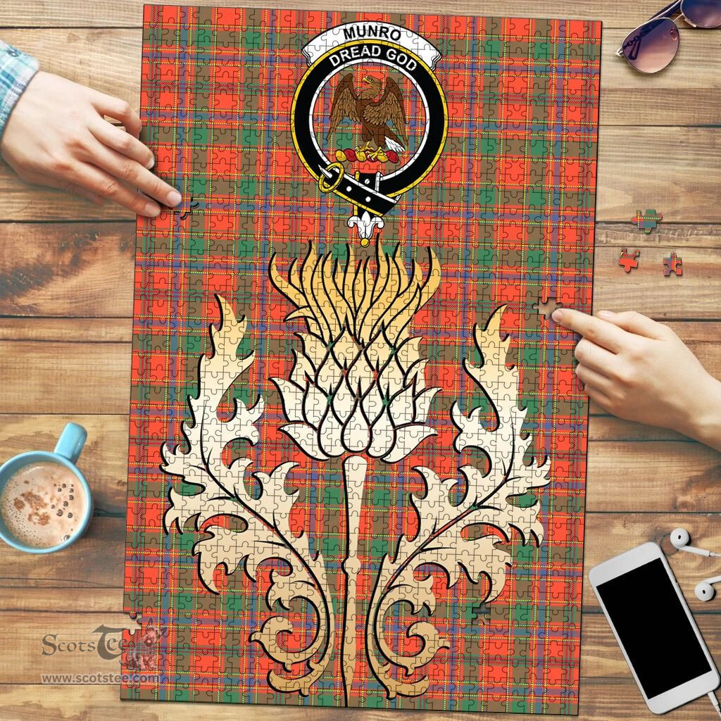 Scottish Munro Ancient Clan Tartan Puzzle - Thistle Gold Style Scottish Plaid Tartan Plaid