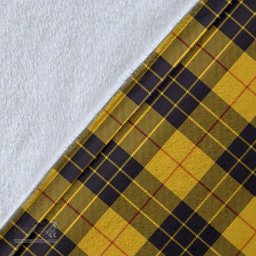 Scottish MacLeod of Lewis Ancient Clan Tartan Blanket - Wave Style Scottish Plaid Tartan Plaid