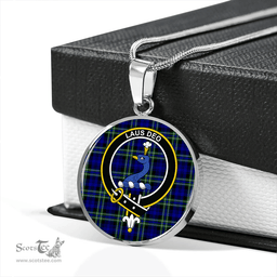 Scottish Arbuthnot Modern Clan Tartan Circle Necklace - Crest Classic Scottish Plaid Tartan Plaid