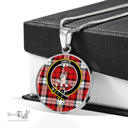 Scottish Brodie Dress Clan Tartan Circle Necklace - Crest Classic Scottish Plaid Tartan Plaid