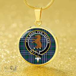 Scottish Alexander of Menstry Hunting Modern Clan Tartan Circle Necklace - Crest Classic Scottish Plaid Tartan Plaid