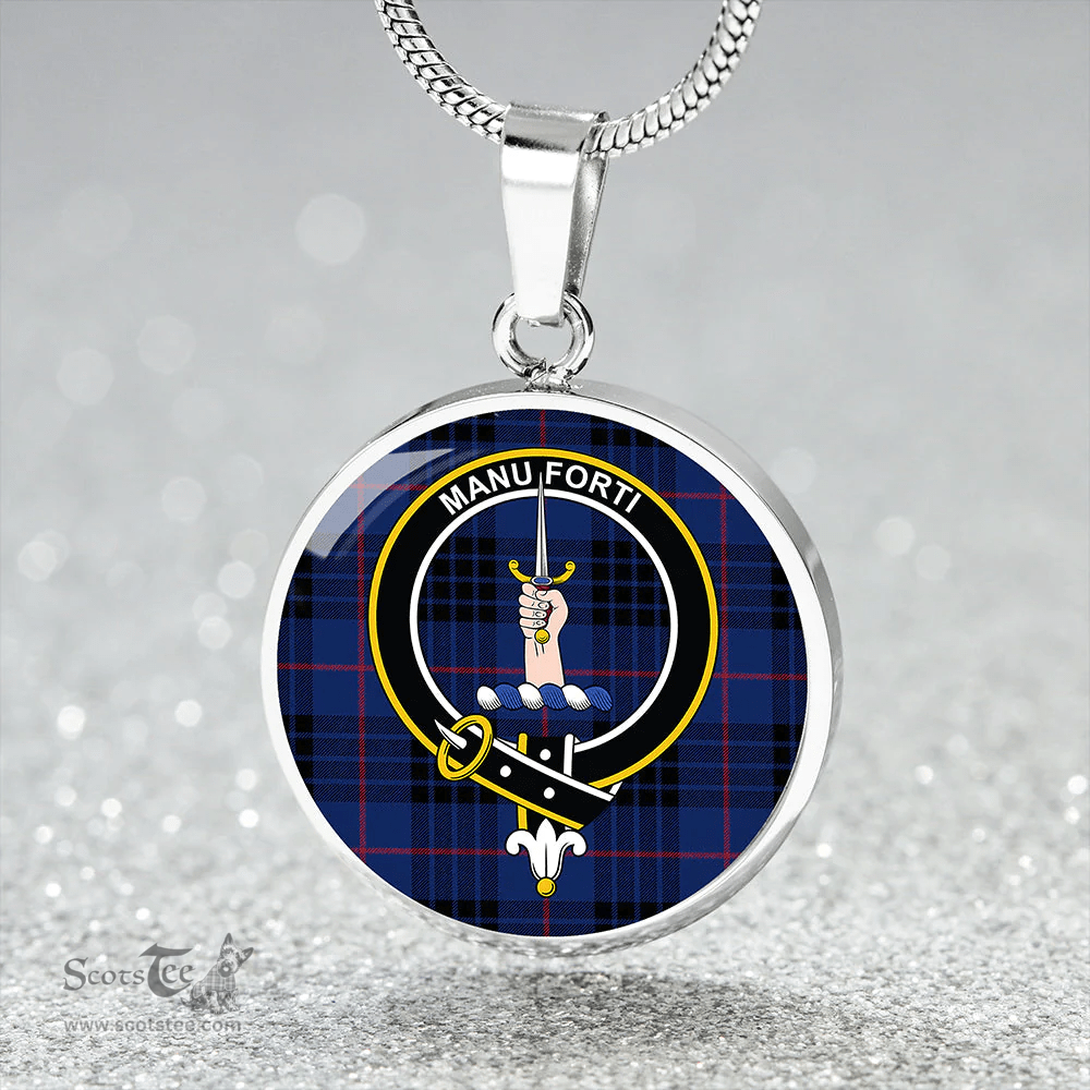 Scottish MacKay Blue (Vestiarium Scoticum) Modern Clan Tartan Circle Necklace - Crest Classic Scottish Plaid Tartan Plaid