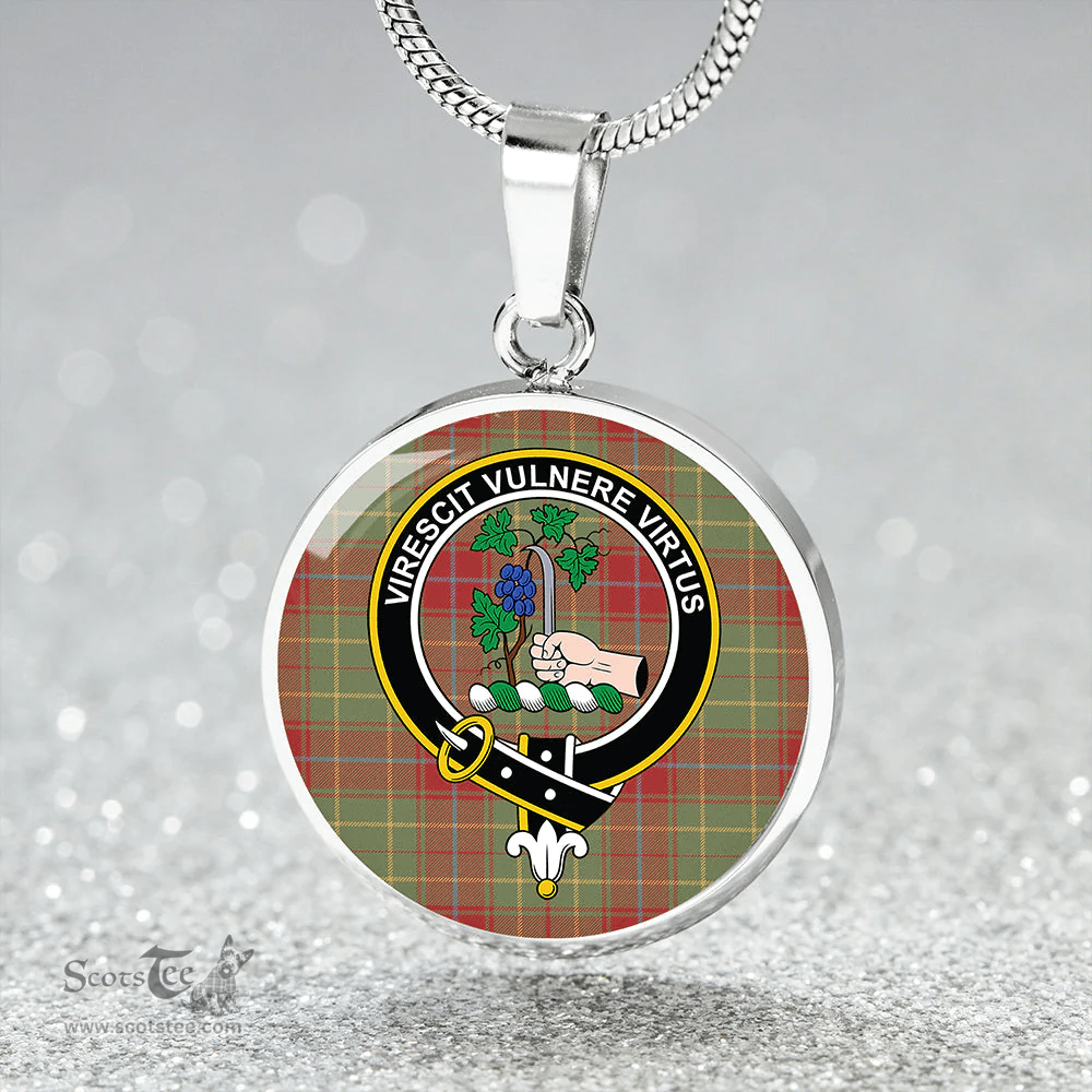 Scottish Burnett of Powis Weathered Clan Tartan Circle Necklace - Crest Classic Scottish Plaid Tartan Plaid