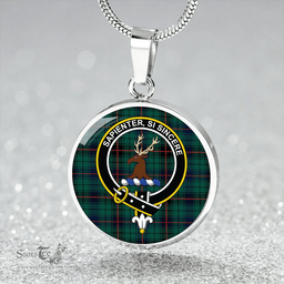 Scottish Davidson (Vestiarium Scoticum) Modern Clan Tartan Circle Necklace - Crest Classic Scottish Plaid Tartan Plaid