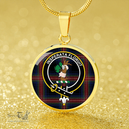 Scottish Braveheart Warrior (Wate #2) Modern Clan Tartan Circle Necklace - Crest Classic Scottish Plaid Tartan Plaid