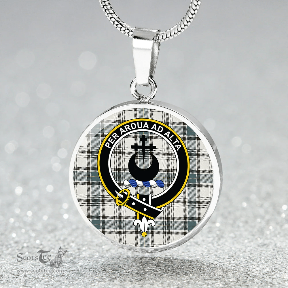 Scottish Hannay (Haney) (Hanna of Sorbie) Weathered Clan Tartan Circle Necklace - Crest Classic Scottish Plaid Tartan Plaid