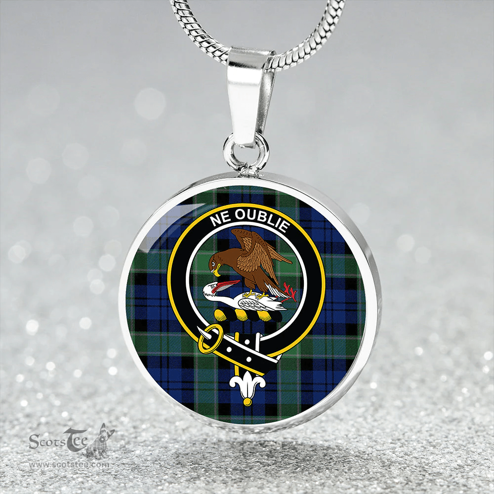 Scottish Graham of Menteith Plaid Modern Clan Tartan Circle Necklace - Crest Classic Scottish Plaid Tartan Plaid