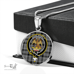 Scottish Drummond (Clans Originaux) Grey Modern Clan Tartan Circle Necklace - Crest Classic Scottish Plaid Tartan Plaid