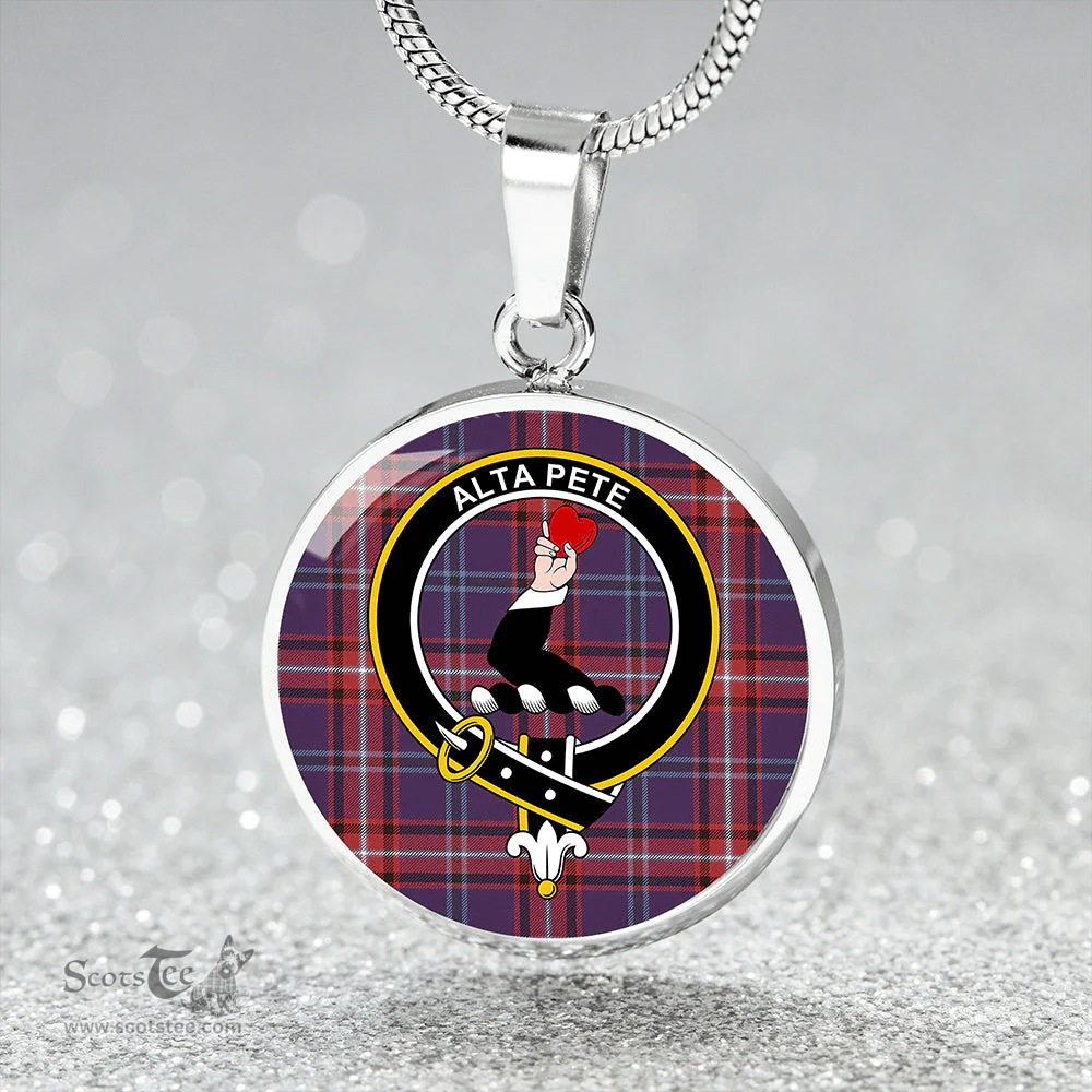 Scottish Glenn (Glen) Weathered Clan Tartan Circle Necklace - Crest Classic Scottish Plaid Tartan Plaid