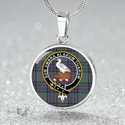 Scottish Lauder Weathered Clan Tartan Circle Necklace - Crest Classic Scottish Plaid Tartan Plaid
