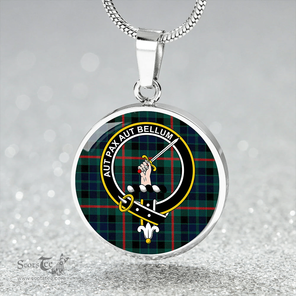 Scottish Gunn Modern Clan Tartan Circle Necklace - Crest Classic Scottish Plaid Tartan Plaid