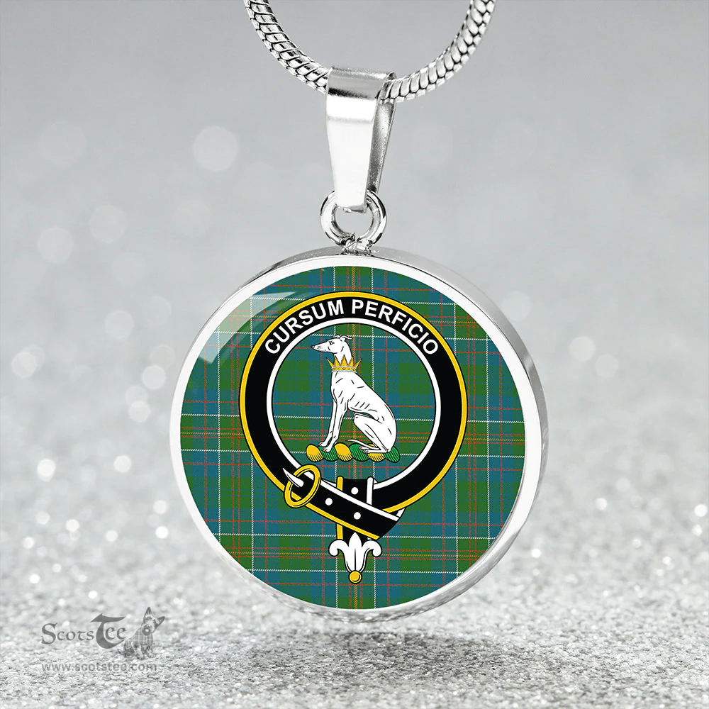 Scottish Hunter of Hunterston (Galbraith of Hunterston) Ancient Clan Tartan Circle Necklace - Crest Classic Scottish Plaid Tartan Plaid