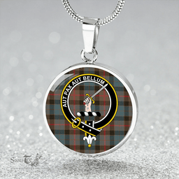 Scottish Gunn Weathered Clan Tartan Circle Necklace - Crest Classic Scottish Plaid Tartan Plaid