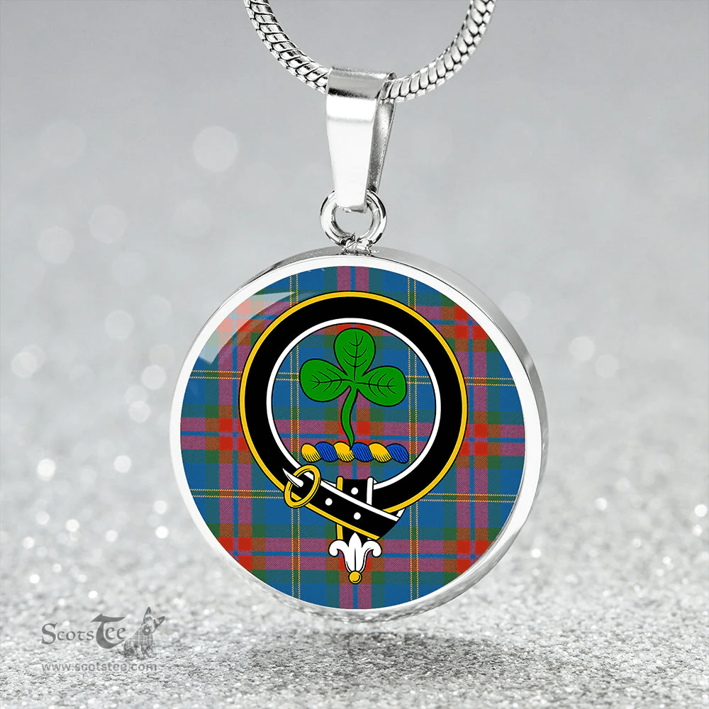 Scottish Harvey Ancient Clan Tartan Circle Necklace - Crest Classic Scottish Plaid Tartan Plaid