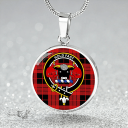 Scottish MacLeod Black and Red Modern Clan Tartan Circle Necklace - Crest Classic Scottish Plaid Tartan Plaid