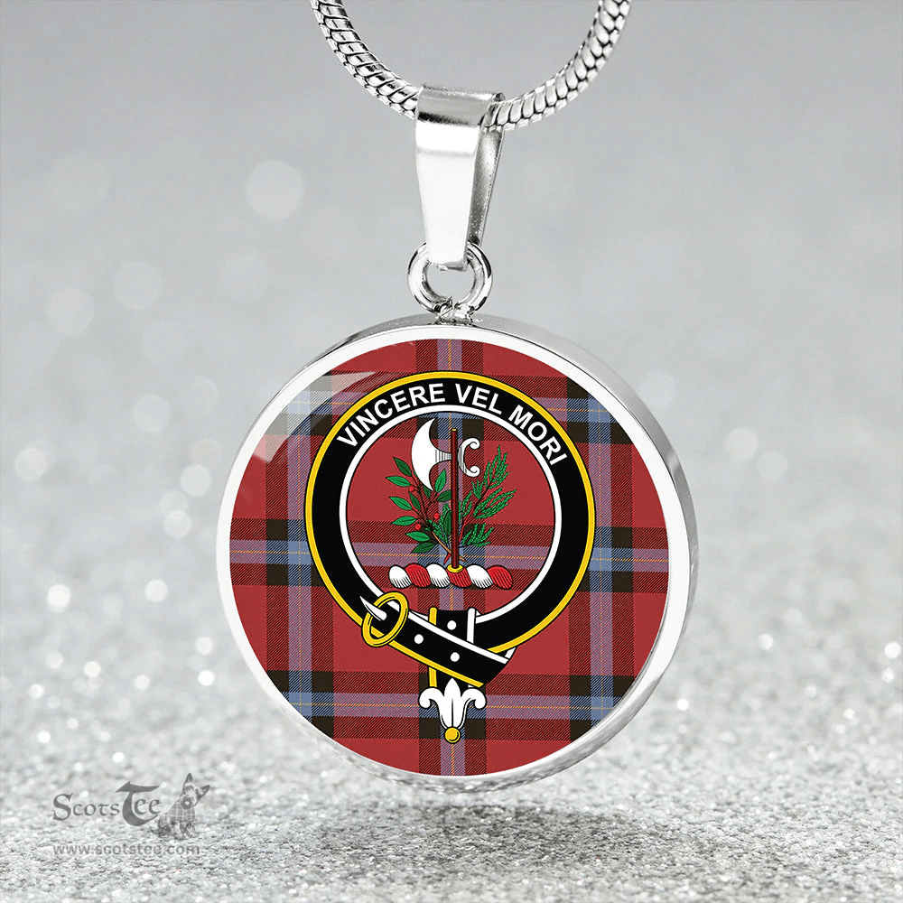 Scottish MacLaine of LochBuie (Cockburn) (MacLaine) Weathered Clan Tartan Circle Necklace - Crest Classic Scottish Plaid Tartan Plaid