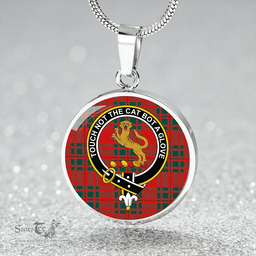 Scottish MacKintosh Red Modern Clan Tartan Circle Necklace - Crest Classic Scottish Plaid Tartan Plaid