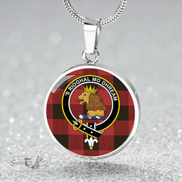 Scottish MacGregor Rob Roy (Gregor Red & Black) Weathered Clan Tartan Circle Necklace - Crest Classic Scottish Plaid Tartan Plaid