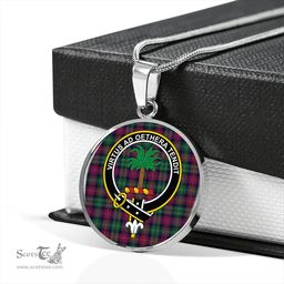 Scottish Cairns of Finavon Modern Clan Tartan Circle Necklace - Crest Classic Scottish Plaid Tartan Plaid