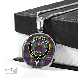 Scottish Davidson Weathered Clan Tartan Circle Necklace - Crest Classic Scottish Plaid Tartan Plaid