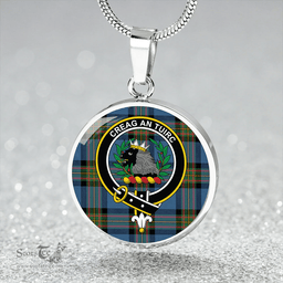 Scottish MacLaren of Broich Ancient Clan Tartan Circle Necklace - Crest Classic Scottish Plaid Tartan Plaid